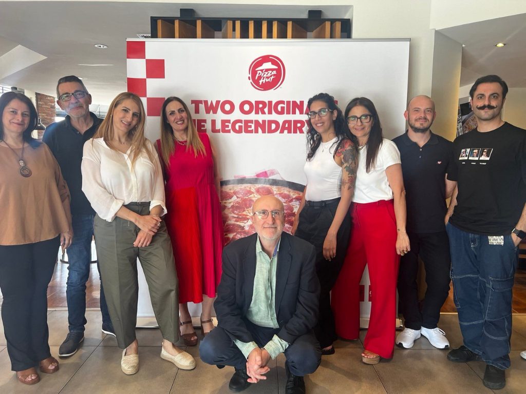 The Original Pan from Pizza Hut – Forever a Favourite!